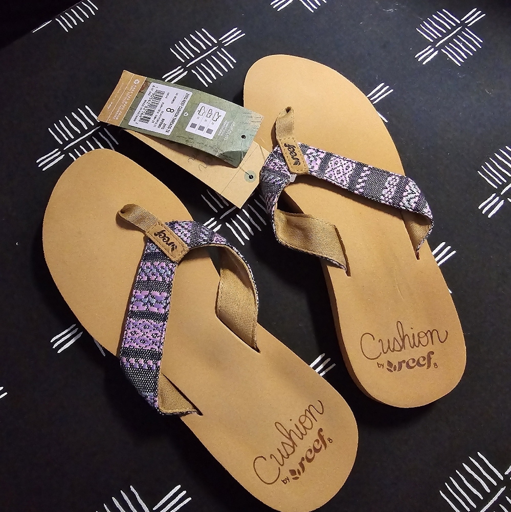 REEF Women's Cushion Threads Flip-Flop Sandals Tan Size 8